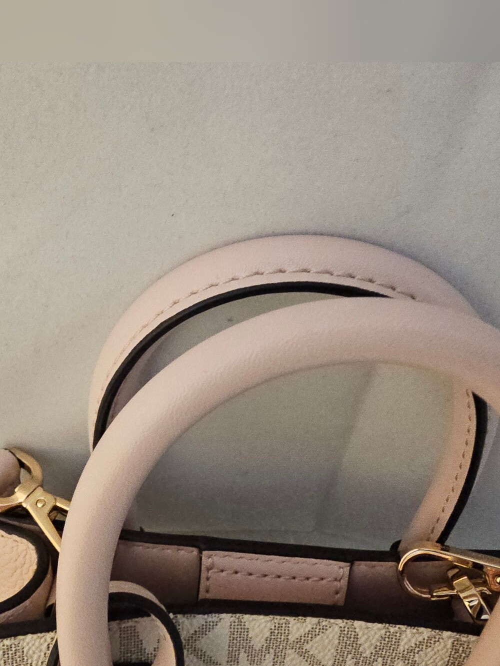 Michael Kors Cream and Pink Signature Mini Crossbody Tote - Picture 3 of 9